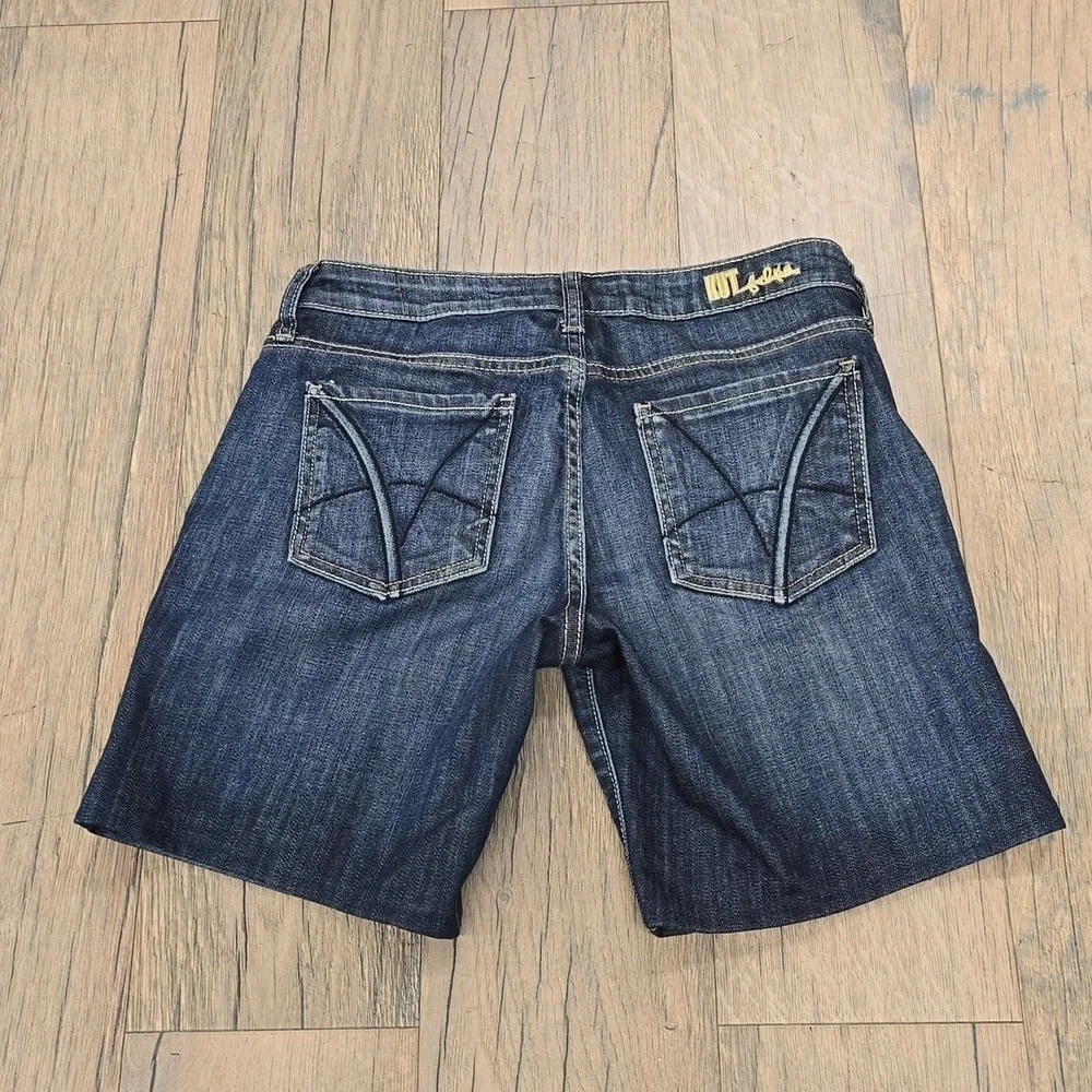Kut from the Kloth Womens Shorts Size 2 Catherine Boyfriend Jean Dark Wash​ - Picture 10 of 15